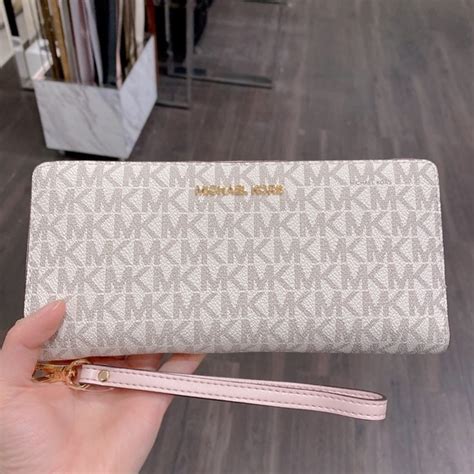 large continental michael kors|Large Logo Continental Wallet .